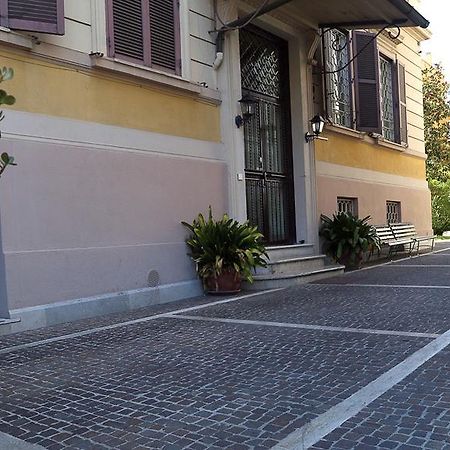 Roma Room Hotel Εξωτερικό φωτογραφία