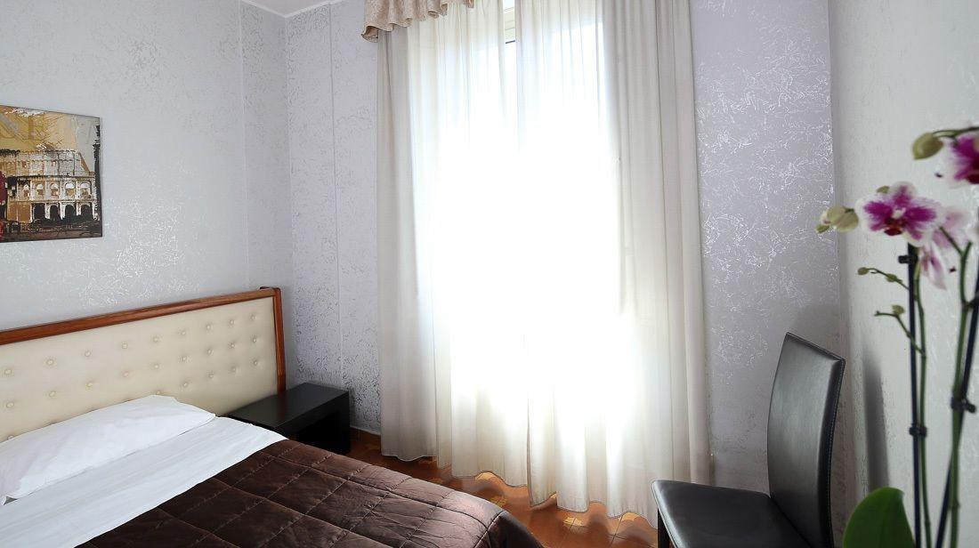 Roma Room Hotel Εξωτερικό φωτογραφία