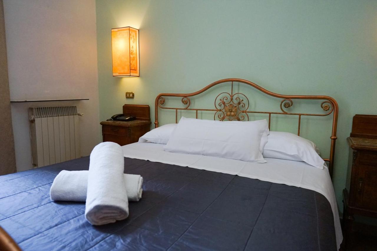 Roma Room Hotel Εξωτερικό φωτογραφία