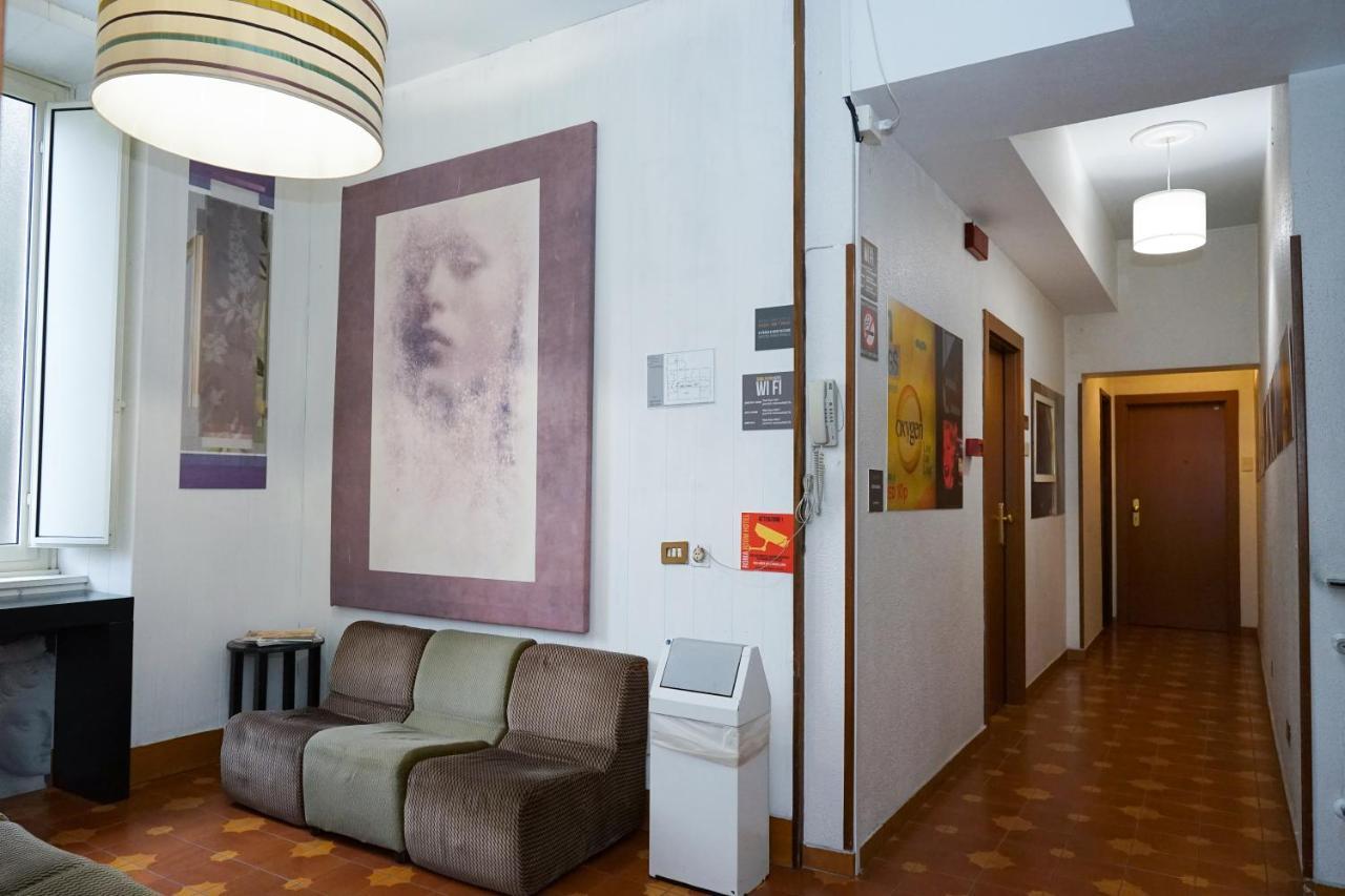 Roma Room Hotel Εξωτερικό φωτογραφία