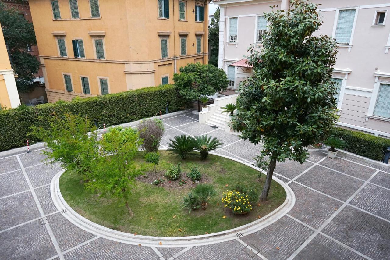 Roma Room Hotel Εξωτερικό φωτογραφία