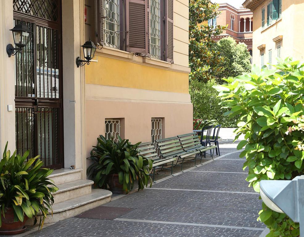 Roma Room Hotel Εξωτερικό φωτογραφία